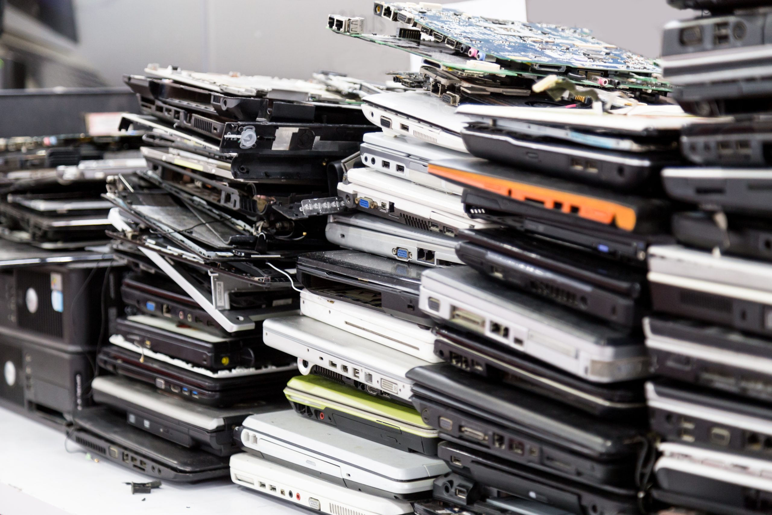 disorganized IT assets - disorganization e-waste