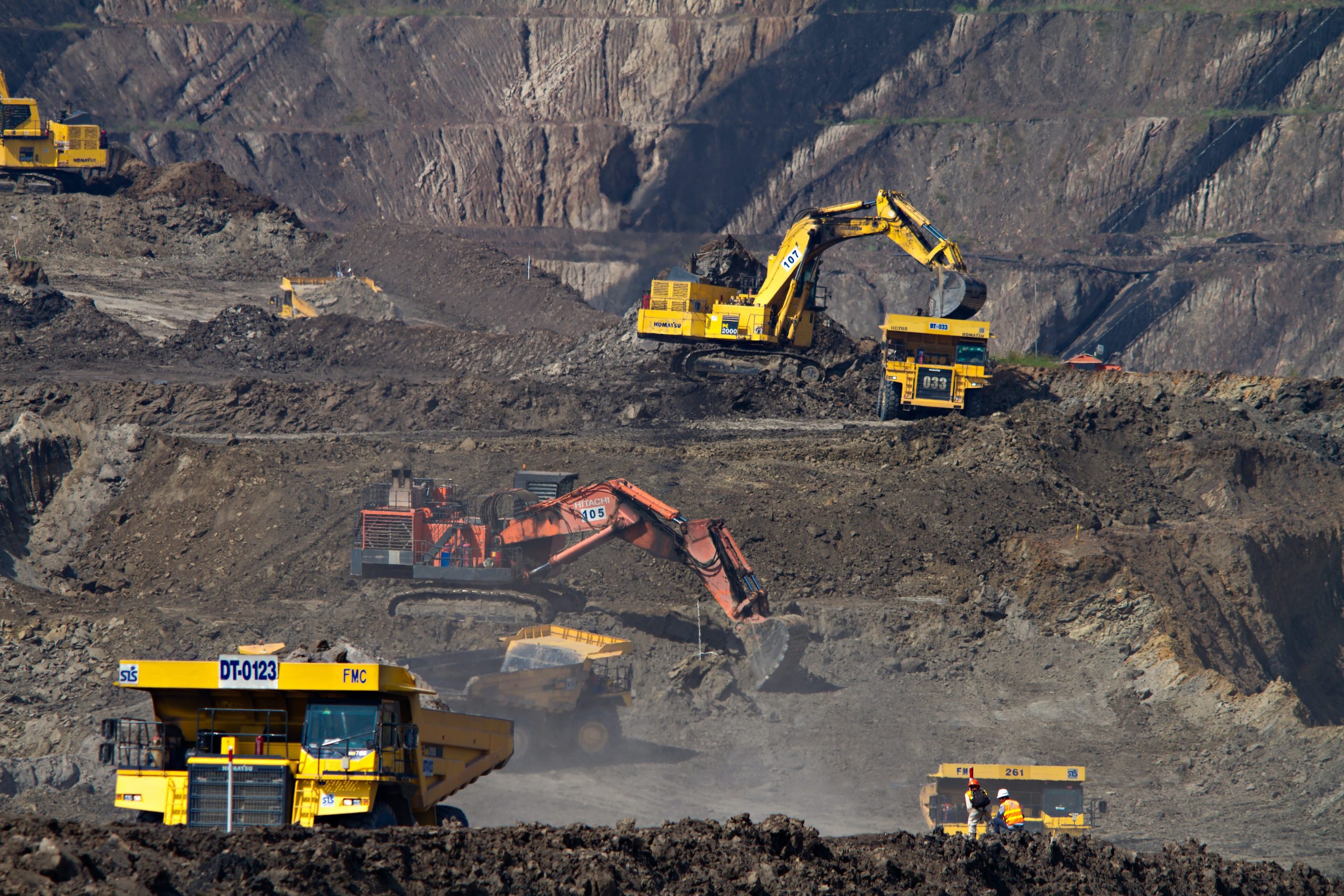 overhead look at mining operations - miners renewable energy