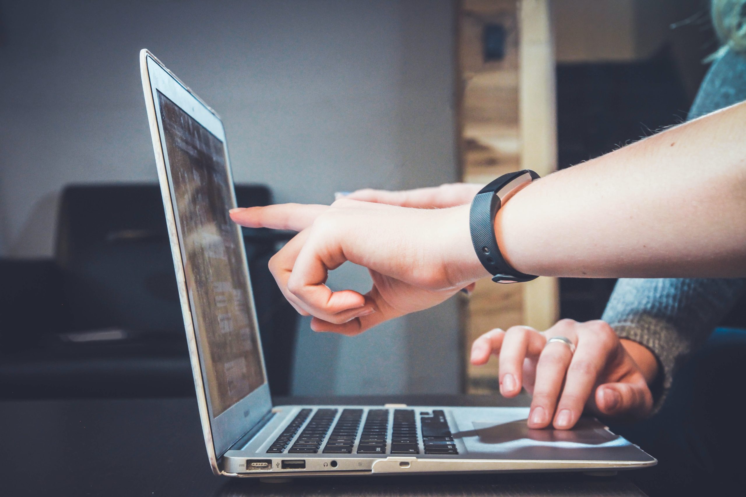 reverse logistics challenges